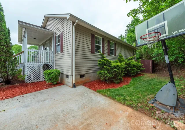 20th image of 104 Bethel St, Morganton, NC 28655 | MLS# 4382152