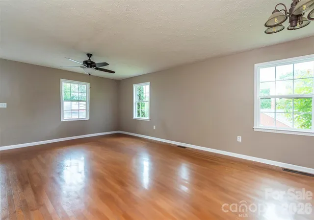 5th image of 104 Bethel St, Morganton, NC 28655 | MLS# 4382152