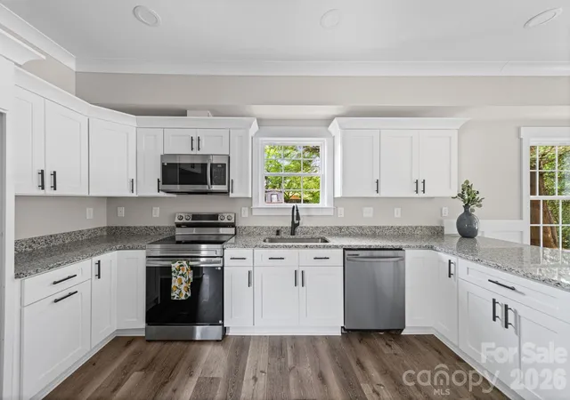 4th image of 2406 Newland Rd, Charlotte, NC 28216 | MLS# 4382166