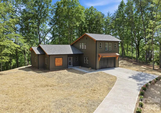 4th image of 121 Deer Jump Trl, Lake Lure, NC 28746 | MLS# 4382194