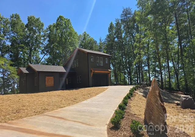 5th image of 121 Deer Jump Trl, Lake Lure, NC 28746 | MLS# 4382194