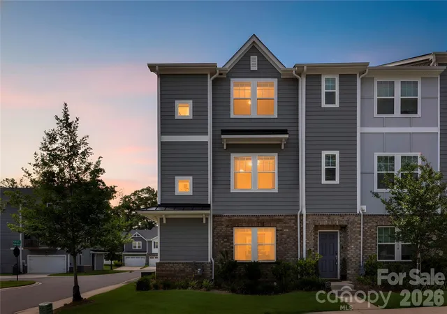 3rd image of 2616 Greenmarket Dr, Charlotte, NC 28217 | MLS# 4382205