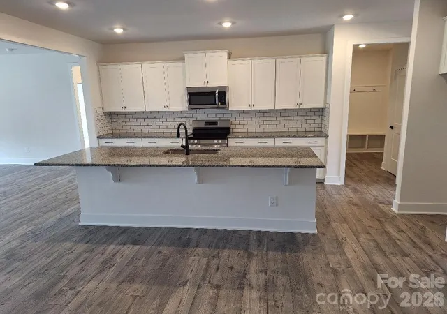 Photo 4 of Single family home for sale at 5122 Colchester Ct #54, Catawba, NC 28609 | MLS# 4382211 | Listing updated on 2026-09-27