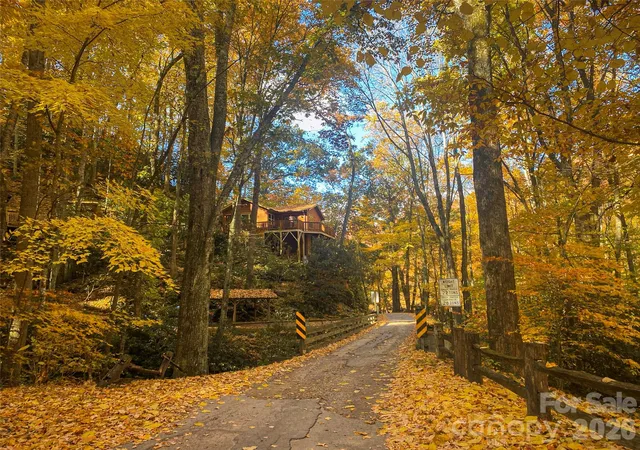 Photo 1 of Single family home for sale at 500 Winter Star Rd, Burnsville, NC 28714 | MLS# 4382216 | Listing updated on 2026-10-16