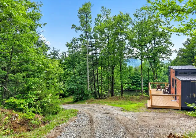 5th image of 259 East Lester Ln, Hendersonville, NC 28739 | MLS# 4382227