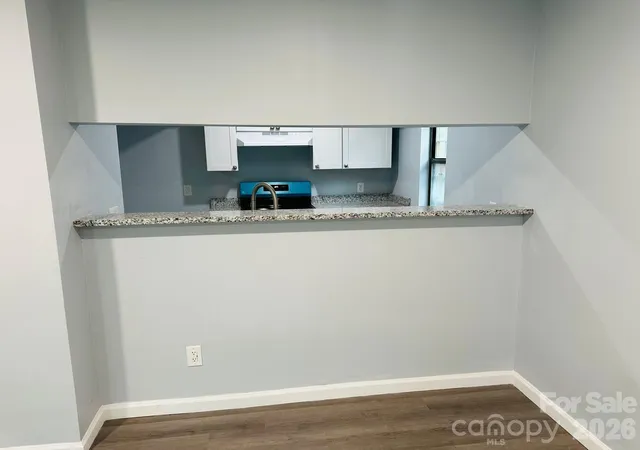 Photo 3 of Condo for sale at 8029 Cedar Glen Dr, Charlotte, NC 28212 | MLS# 4382249 | Listing updated on 2026-10-08