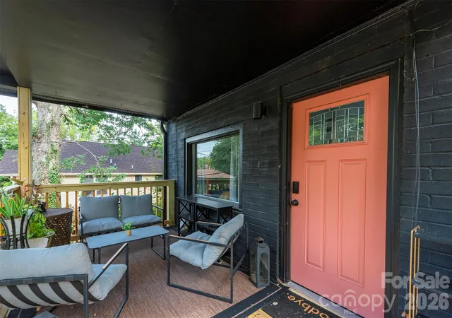 Photo 3 of Single family home for sale at 17 Springdale Ave, Asheville, NC 28803 | MLS# 4382261 | Listing updated on 2026-09-24