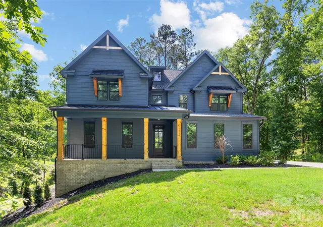1st image of 16518 Here At Last Ln, Charlotte, NC 28278 | MLS# 4382306