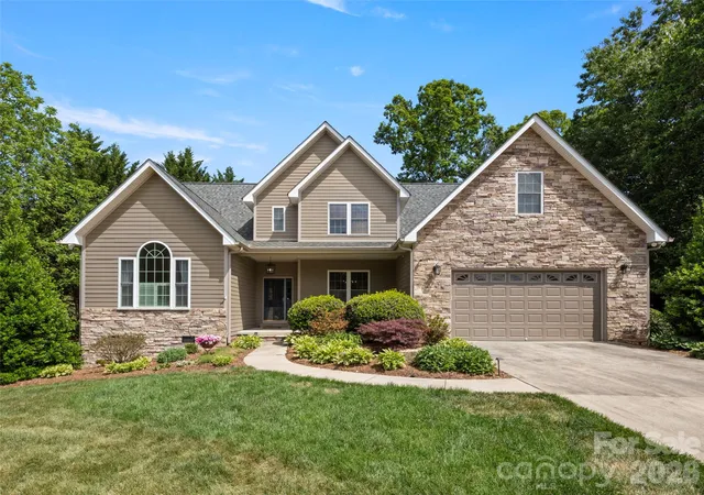 2nd image of 47 Drakes Meadow Ln, Arden, NC 28704 | MLS# 4382359