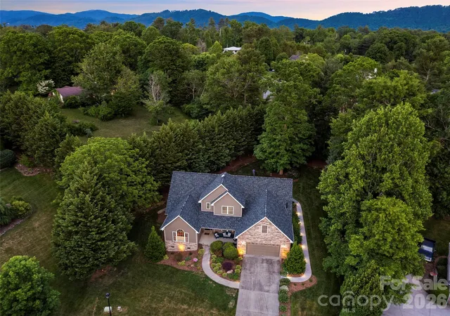 3rd image of 47 Drakes Meadow Ln, Arden, NC 28704 | MLS# 4382359