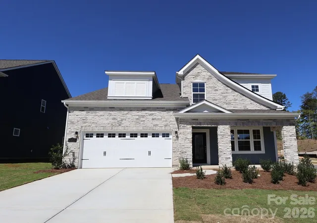 Photo 1 of Single family home for sale at 2970 Ballenger St, Concord, NC 28027 | MLS# 4382371 | Listing updated on 2026-09-29