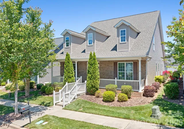 Homes for sale in Cornelius, NC | 17721 Morehampton Ave, Cornelius, NC 28031 | MLS# 4382390