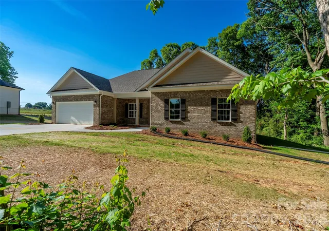 Photo 3 of Single family home for sale at 3004 Buffet Ln, Monroe, NC 28110 | MLS# 4382405 | Listing updated on 2026-08-20