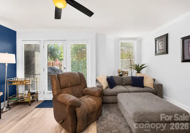 4th image of 244 S Cedar St #3, Charlotte, NC 28202 | MLS# 4382473