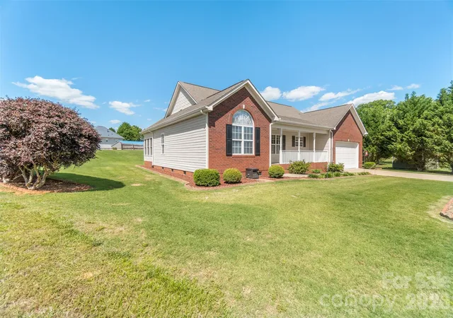 4th image of 202 Big Dipper Ct, Wingate, NC 28174 | MLS# 4382477