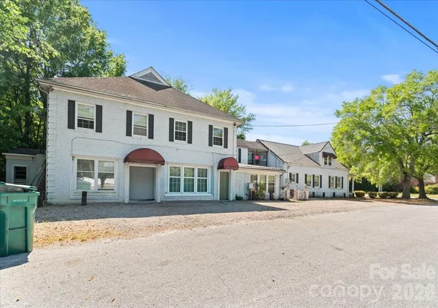 Homes for sale in Cheraw, SC | 501 Church St, Cheraw, SC 29520 | MLS# 4382511
