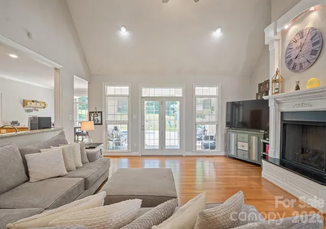 Photo 3 of Single family home for sale at 137 Natures Trl, Statesville, NC 28625 | MLS# 4382561 | Listing updated on 2026-09-19