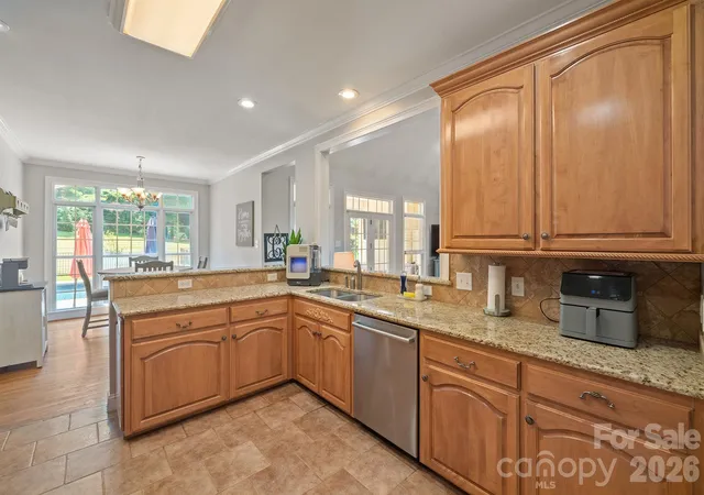Photo 3 of Single family home for sale at 137 Natures Trl, Statesville, NC 28625 | MLS# 4382561 | Listing updated on 2026-09-19