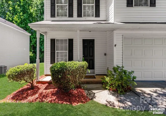 Photo 2 of Single family home for sale at 2114 Pleasant Dale Dr, Charlotte, NC 28214 | MLS# 4382602 | Listing updated on 2026-09-12
