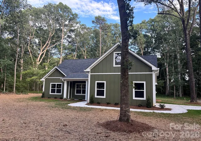 Photo 3 of Sale Pending at 1818 New Salem Rd, Monroe, NC 28110 | MLS# 4382625 | Listing updated on 2026-09-01