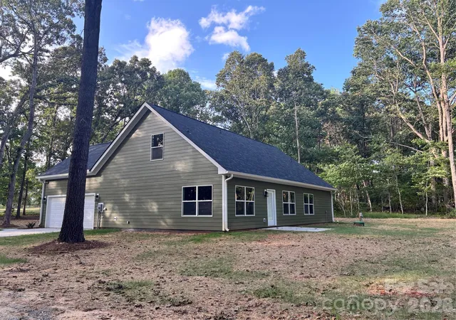 Photo 4 of Sale Pending at 1818 New Salem Rd, Monroe, NC 28110 | MLS# 4382625 | Listing updated on 2026-09-01