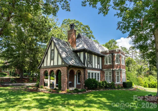 Photo 2 of Single family home for sale at 72 Windsor Rd, Asheville, NC 28804 | MLS# 4382648 | Listing updated on 2026-09-30