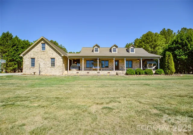Photo 1 of Single family home for sale at 365 Wildlife Clb Ln, Taylorsville, NC 28681 | MLS# 4382663 | Listing updated on 2026-09-19