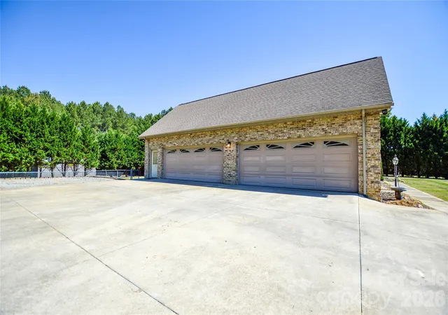 Photo 3 of Single family home for sale at 365 Wildlife Clb Ln, Taylorsville, NC 28681 | MLS# 4382663 | Listing updated on 2026-09-19
