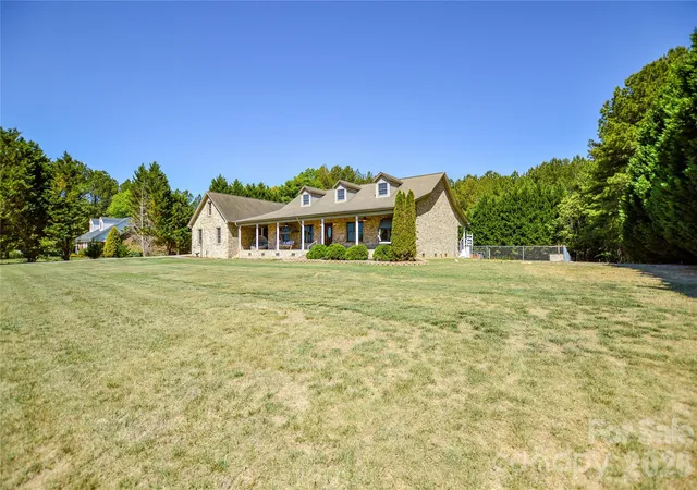 Photo 3 of Single family home for sale at 365 Wildlife Clb Ln, Taylorsville, NC 28681 | MLS# 4382663 | Listing updated on 2026-09-19