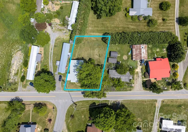 5th image of 2802 Beaverdam Rd, Canton, NC 28716 | MLS# 4382703