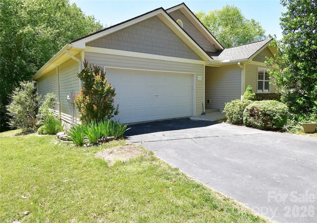 1st image of 176 Clear Creekside Dr, Hendersonville, NC 28792 | MLS# 4382711