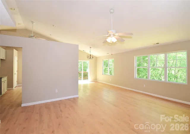 2nd image of 176 Clear Creekside Dr, Hendersonville, NC 28792 | MLS# 4382711