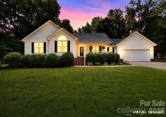 Homes for sale in York, SC | 255 Tanager Dr, York, SC 29745 | MLS# 4382744