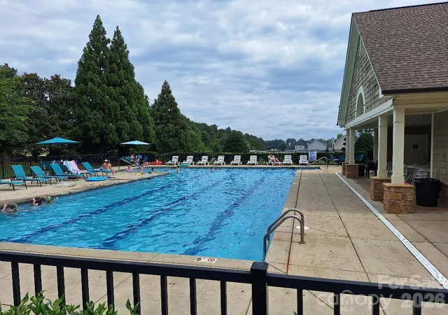 Homes for sale in Statesville, NC | 152 Kerr Walk Dr #24, Statesville, NC 28677 | MLS# 4382755