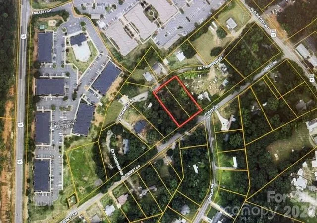 Photo 1 of Single family home for sale at 188 Forest Dr, Fort Mill, SC 29715 | MLS# 4382779 | Listing updated on 2026-10-06