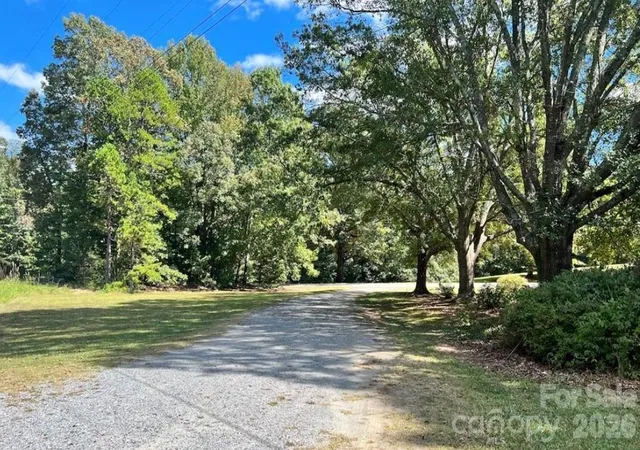 Homes for sale in Hickory Grove, SC | 5965 Hwy 97 Rd, Hickory Grove, SC 29717 | MLS# 4382831
