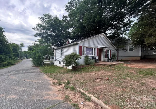 2nd image of 317 S Yates St, Gastonia, NC 28052 | MLS# 4382832