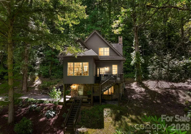 Homes for sale in Waynesville, NC | 576 Mattie Marion Rd, Waynesville, NC 28785 | MLS# 4382849