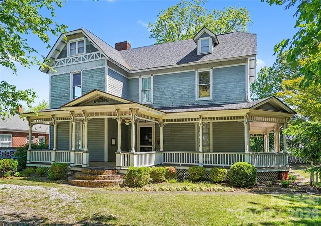 Photo 3 of Single family home for sale at 404 W Kerr St, Salisbury, NC 28144 | MLS# 4382853 | Listing updated on 2026-06-10