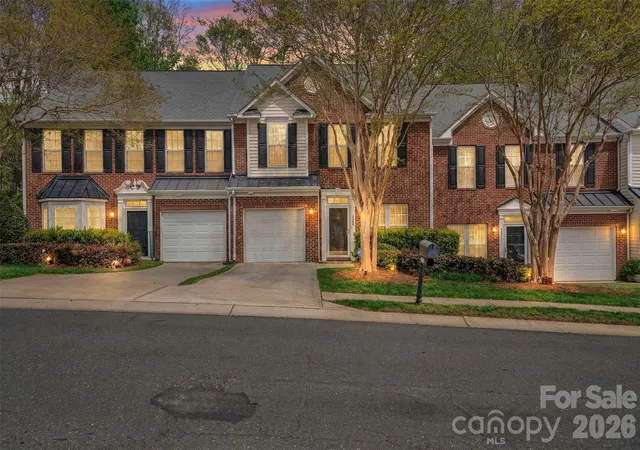 2nd image of 1802 Robinwood Village Dr, Gastonia, NC 28054 | MLS# 4382880