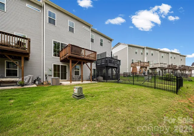 Photo 3 of Townhouse for sale at 2605 Grantham Pl Dr, Fort Mill, SC 29715 | MLS# 4382900 | Listing updated on 2026-09-06