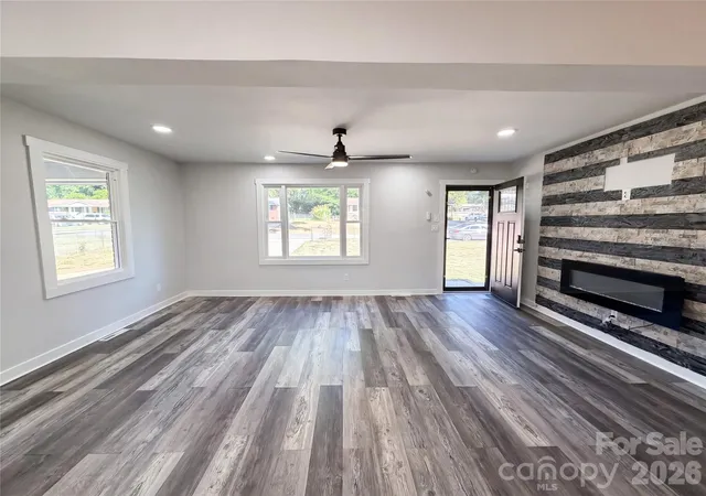 Photo 3 of Sale Pending at 4030 Angus Dr, Gastonia, NC 28056 | MLS# 4383003 | Listing updated on 2026-09-25