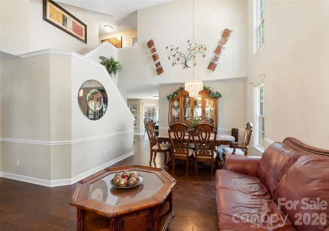 3rd image of 7923 Shiny Meadow Ln, Charlotte, NC 28215 | MLS# 4383016