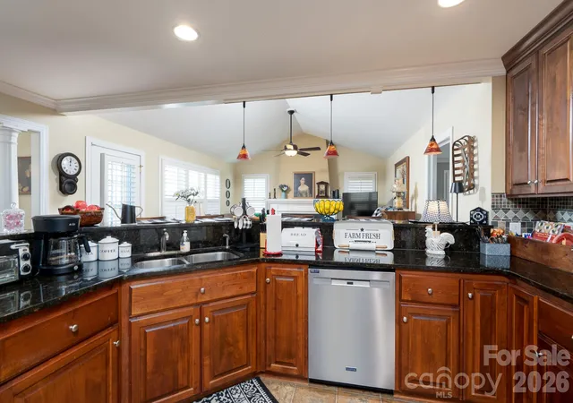 Photo 3 of Single family home for sale at 587 Marigold Dr, Kannapolis, NC 28083 | MLS# 4383052 | Listing updated on 2026-08-27