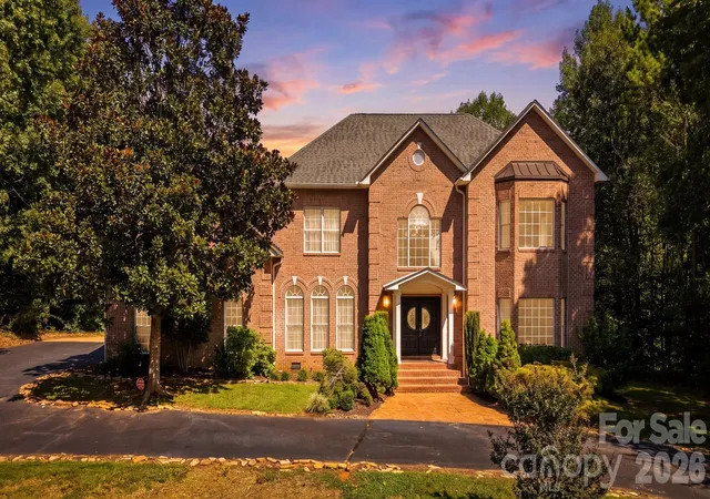 Photo 1 of Single family home for sale at 381 Lake Forest Dr, Taylorsville, NC 28681 | MLS# 4383134 | Listing updated on 2026-09-28