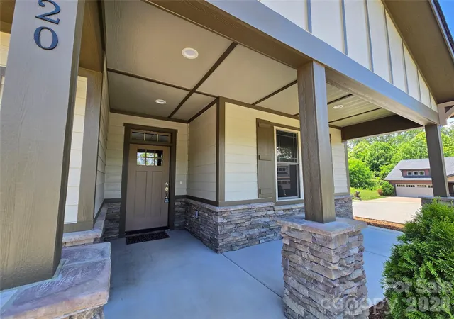 3rd image of 16 Craftsman Overlook Rdg #27, Arden, NC 28704 | MLS# 4383199