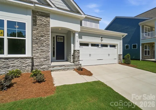 Photo 3 of Single family home for sale at 717 Clovis St, Rock Hill, SC 29730 | MLS# 4383224 | Listing updated on 2026-10-14