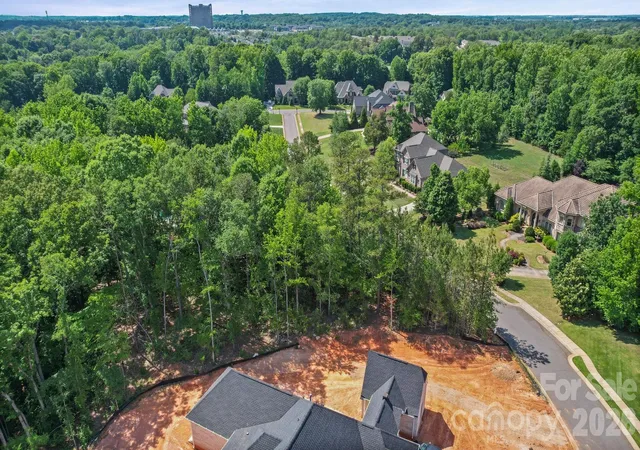 20th image of 1235 Lancashire Dr, Fort Mill, SC 29707 | MLS# 4383321