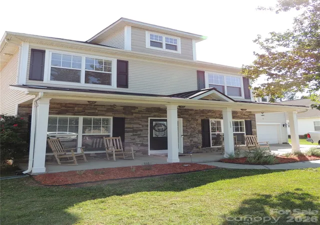 1st image of 113 Ashton Woods Ct, Mount Holly, NC 28120 | MLS# 4383374
