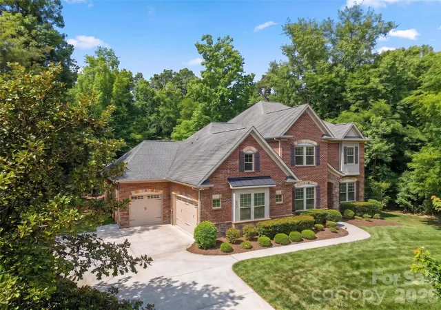 Homes for sale in Matthews, NC | 1005 Kara Ct, Matthews, NC 28104 | MLS# 4383379